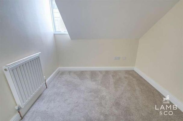 High Street, Harwich, CO12 - Photo 1