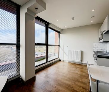 1 Bed 1 Bath - Photo 3