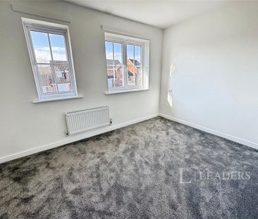 2 bedroom semi-detached house to rent - Photo 3