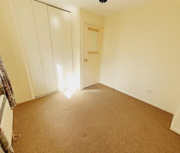 2 Bedroom Flat to Rent in Haweswater Road, Kettering, Northants, NN16 - Photo 6