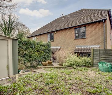 Lawsone Rise, High Wycombe - Photo 6