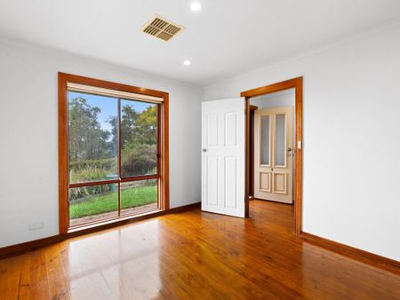 AMAZING & SPACIOUS! - Photo 4