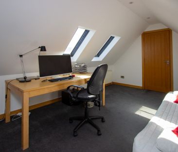 Auchengreoch Road, Paisley, Renfrewshire, PA5 0TR - Photo 5