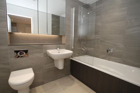 Middlewood Locks, Salford - Photo 4