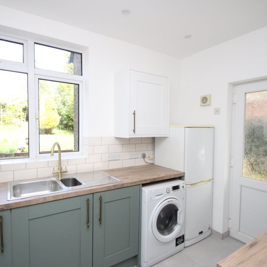 Selsdon Park Road, South Croydon CR2 - Photo 1