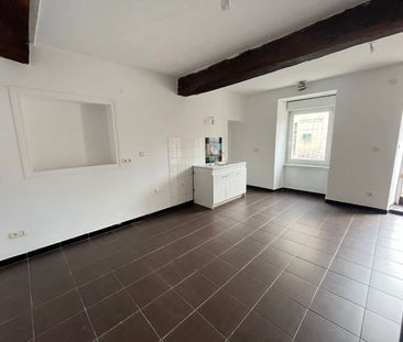 Appartement À Louer 3 Pièces , 55 M² - Photo 2