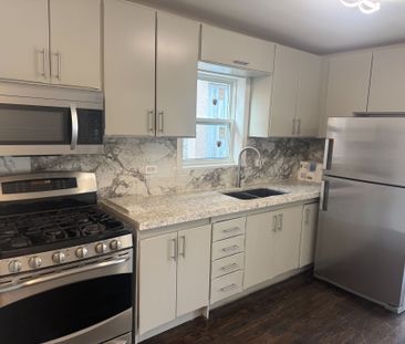 For Lease - 598 Oakwood Avenue, Toronto, Ontario - Photo 6