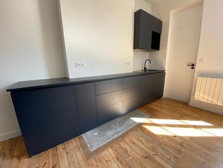 : Appartement 19.0 m² à ST ETIENNE - Photo 2