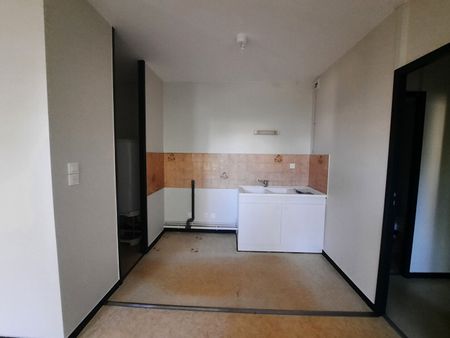 Location Appartement 2 pièces 47m² - Photo 4