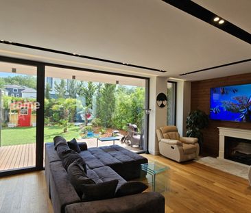 Modern Smart Villa 153 Sqm | 4 Rooms + 2 Parking | Tunari - - Photo 4