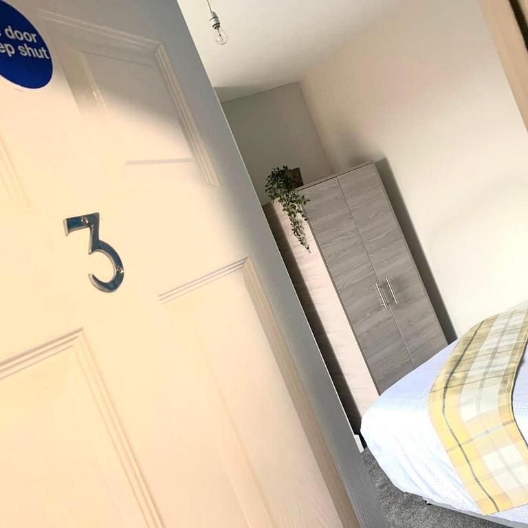 6 bedroom house share to rent - Photo 1