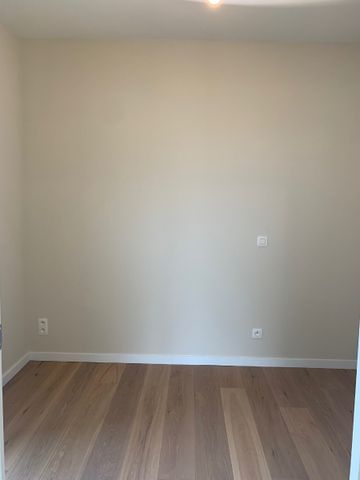 Recent appartement met twee slaapkamers - Photo 4