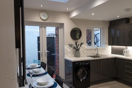 Room 4, 42 Grace Avenue, Belfast, BT5 5JH - Photo 4