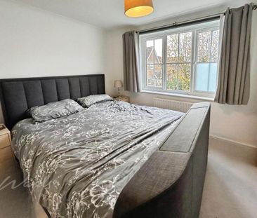 3 bedroom terraced house to rent - Photo 5