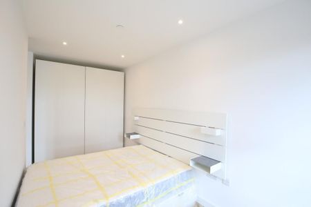 Studio to rent - Photo 3