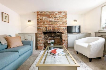 2 bedroom terraced house to rent - Photo 2