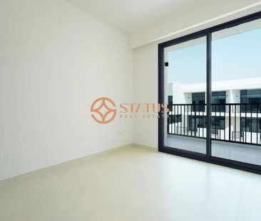 Ready to Move-in | Ideal Family Living + maid room - Photo 1