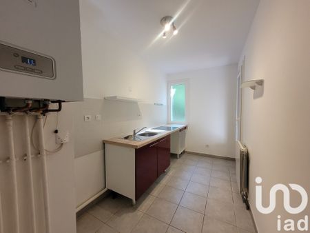 Appartement 2 pièces de 47 m² à Nîmes (30900) - Photo 2