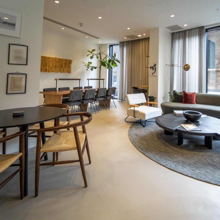 Gasholders Building, N1C, London - Photo 1