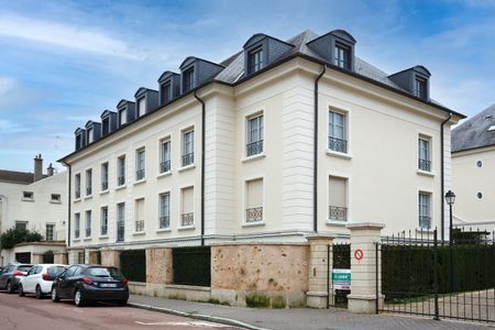 location Appartement T4 DE 90.95m² À VERSAILLES - Photo 3