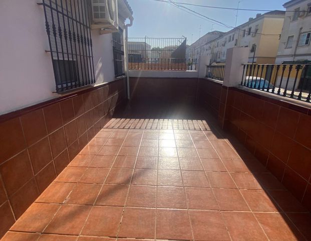 House - Málaga (La Aurora - Avda Andalucia) - Photo 1