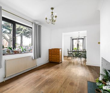 Molesey Road - Photo 2