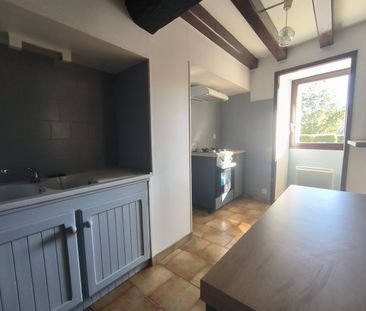 Appartement à louer, RUFFEC - Photo 2