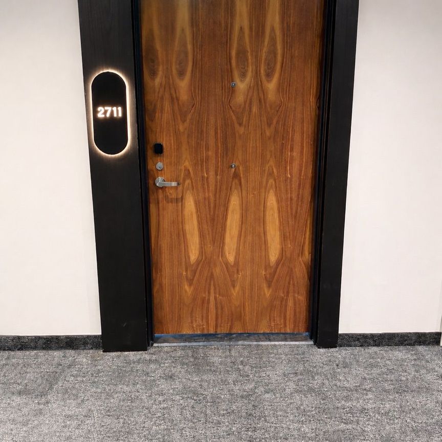 For Lease - 25 Wellington Street Unit# 2711, Kitchener, Ontario - Photo 1