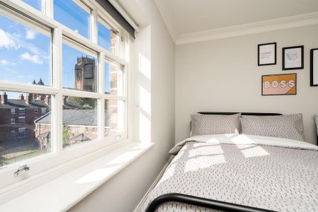 4 bedroom terraced house to rent - Photo 3