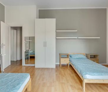 Corso di Porta Romana, Milan, Lombardy 20122 - Foto 2