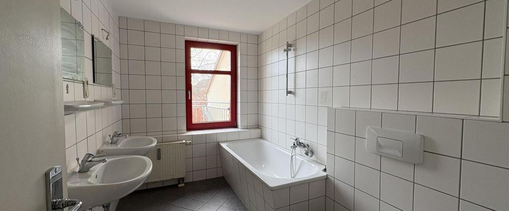 Zweiraumwohnung mit Tageslichtbad in Zwickau - Foto 1