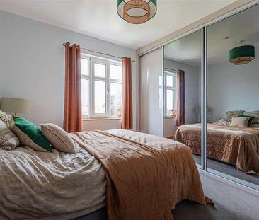 Ty Fry Avenue, Rumney, CF3 - Photo 2