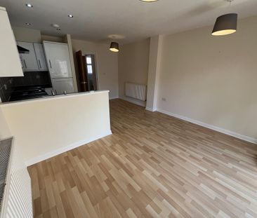 2 bedroom property to rent - Photo 6