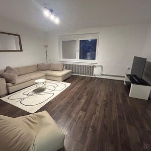 Na prenájom priestranný 2-izbový byt Trnava – Fotografia 2