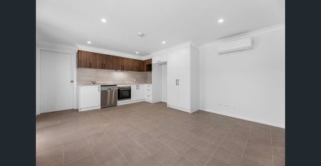 'MODERN UNITS WITH STUNNING COUNTRY VIEWS...!' - Photo 2