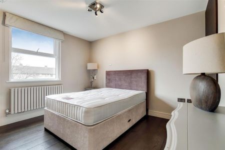 3 bedroom apartment to rent - Photo 3