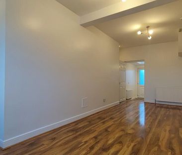 7 Holm Terrace, Dromore, BT25 1HN - Photo 1