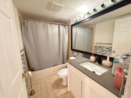 For Lease - 265 Enfield Place Unit# 402, Mississauga, Ontario - Photo 5