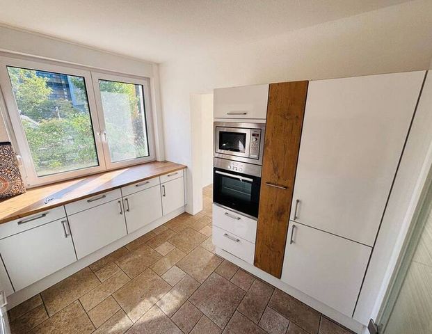 Licht. Luft. Lebensqualität. – Stilvolle Maisonette mit Garten - Foto 1