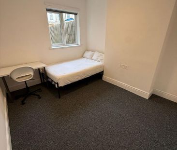 2 bedroom house share to rent - Photo 3