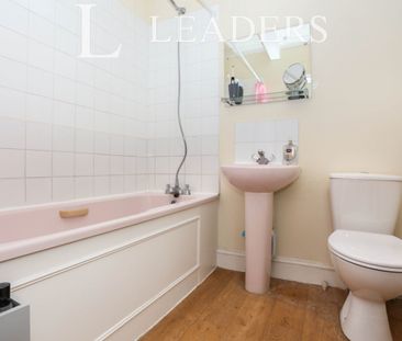 studio to rent Horniman Grange, 68 London Road, London, SE23 - Photo 3