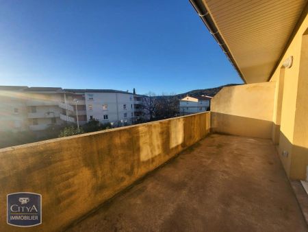 Appartement à louer 3 pièces 68.91m² - Photo 2