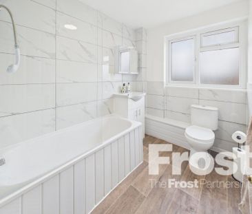 Harrogate Court, Langley, Berkshire,SL3 - Photo 2