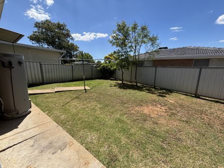 2/38 Links Ave, Tamworth - Photo 4