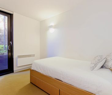 Studio Regular - Photo 6