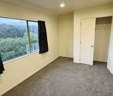Property Management79 Gilletta Rd, Mount Roskill - House for Rent - Photo 5