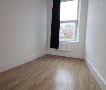 Home Lane - - Bed House, S6 - Photo 5