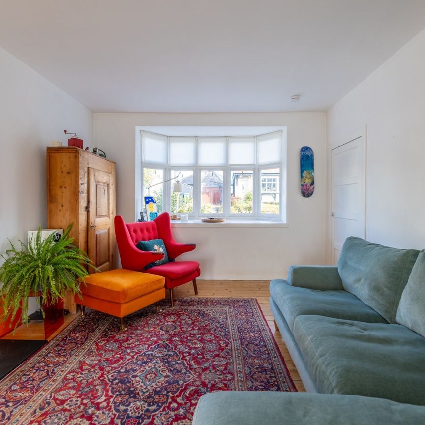 3 bedroom semi-detached house to rent - Photo 1