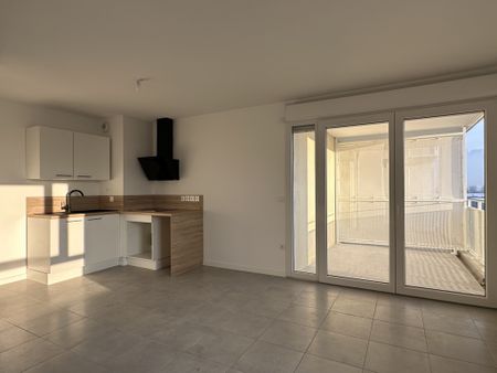 Location Appartement 2 pièces 42m² ECHIROLLES 38130 - Photo 5