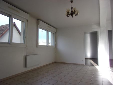 Location Appartement 3 pièces 64m² ST MARCEL 27950 - Photo 3